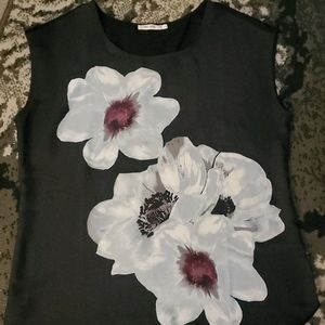 Short sleeved blouse